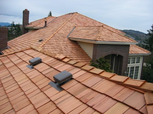 Roof Cleaning in Sugar Land, TX